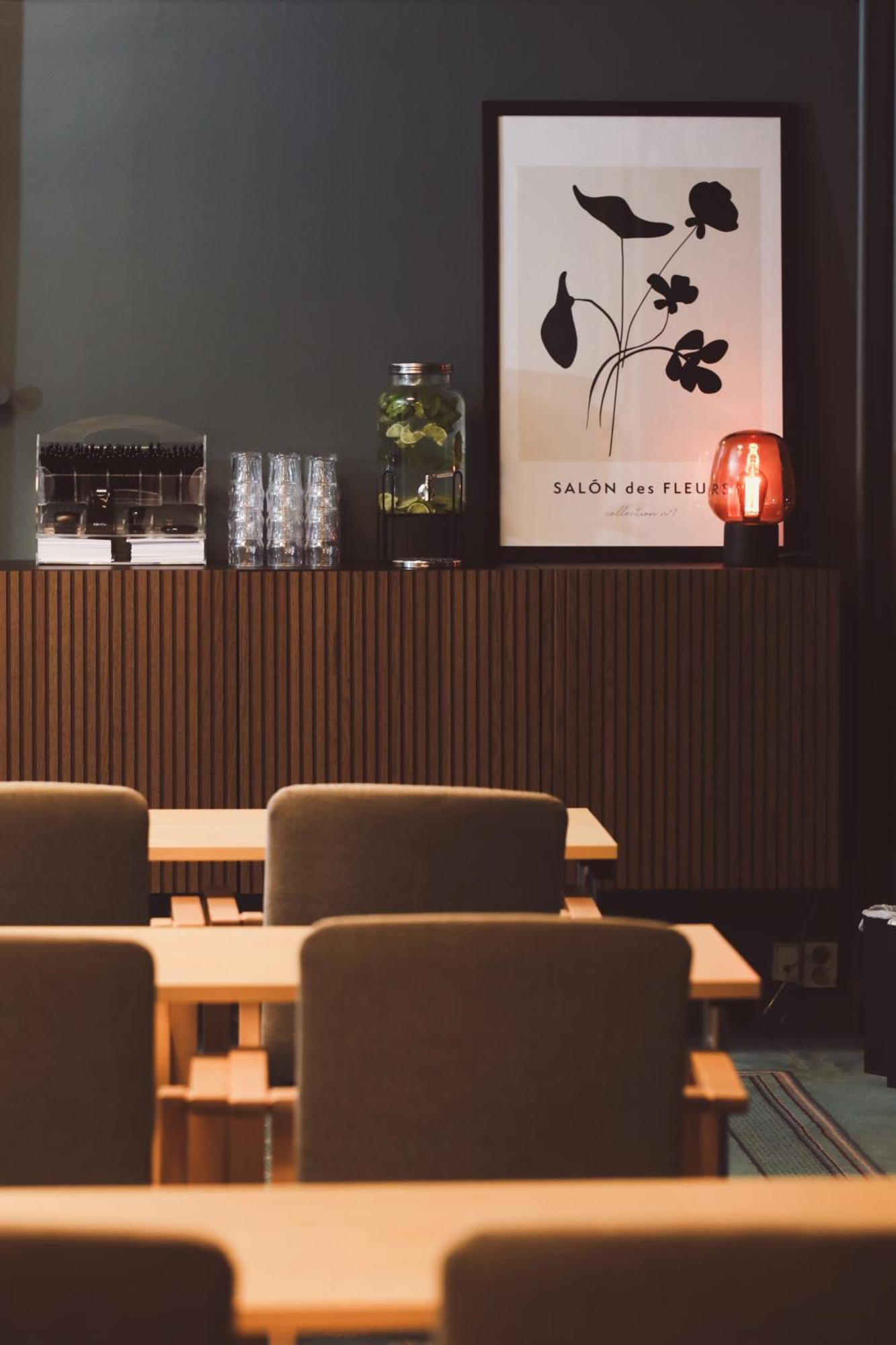 大法伦第一酒店 外观 照片
